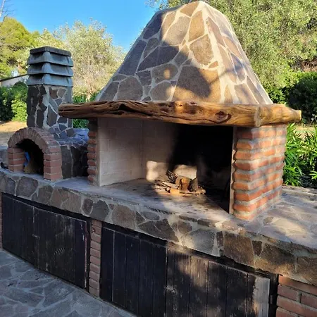 Rifugio Della Pace Piano Terra E Primo Piano Holiday home *