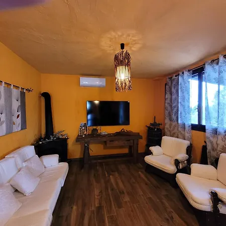 Rifugio Della Pace Piano Terra E Primo Piano Feriehus *