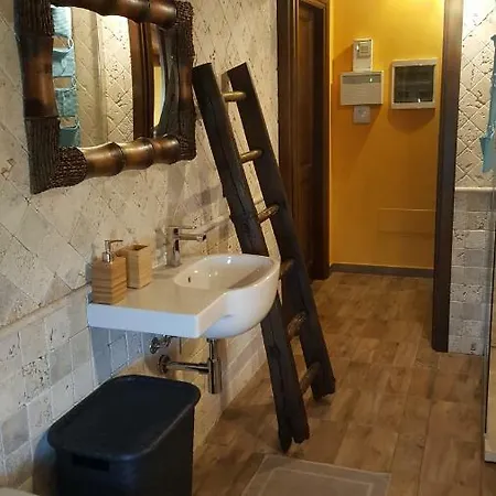 Rifugio Della Pace Piano Terra E Primo Piano Holiday home *