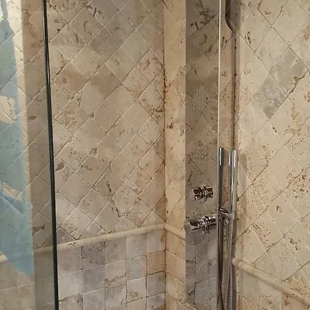 Rifugio Della Pace Piano Terra E Primo Piano Feriehus